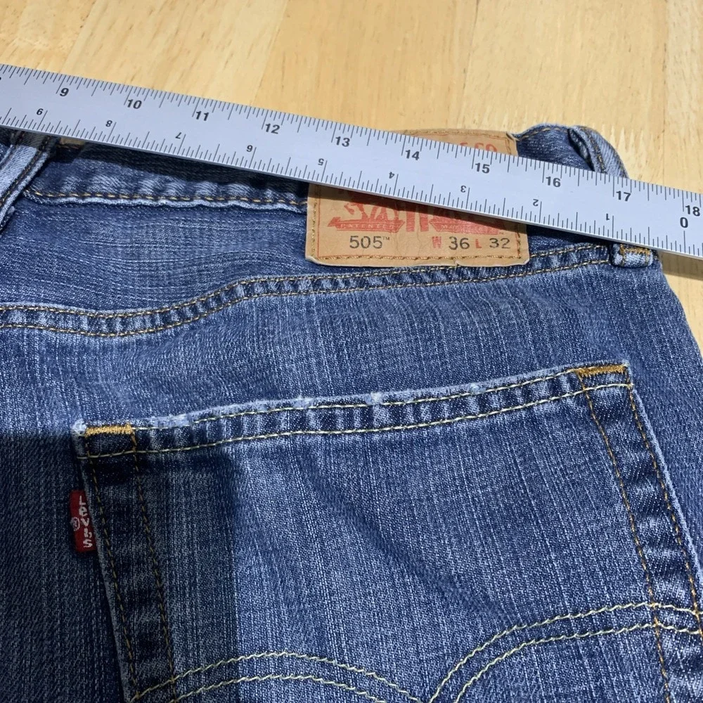 Levi's 505 Regular Fit Straight Leg Jeans Men's Size 36X32 High‎ Rise Denim Blue